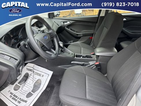 Certified 2018 Ford Focus SE image 17