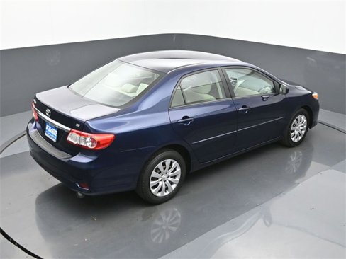 Used 2012 Toyota Corolla LE image 17