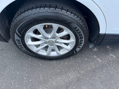 Used 2019 Chevrolet Equinox LS image 13