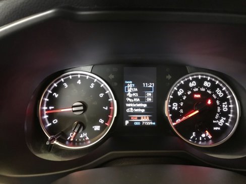 Certified 2021 Toyota RAV4 LE image 22