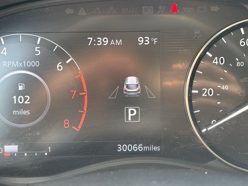 Used 2021 Nissan Kicks SR w/ SR Premium Package image 31