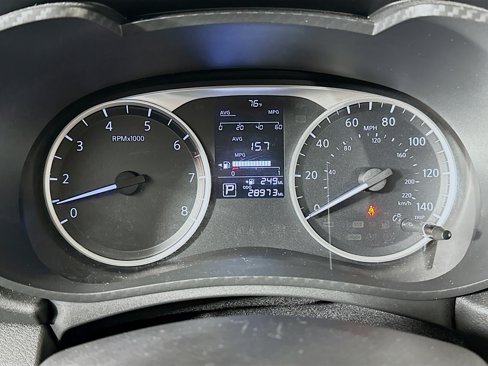 Used 2024 Nissan Versa S image 18