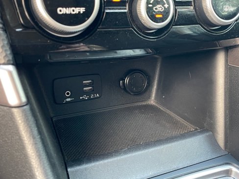 Used 2019 Subaru Forester Premium image 22