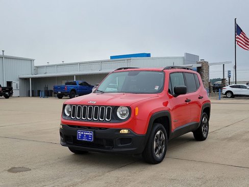 Used 2017 Jeep Renegade Sport w/ Power & Air Group image 2