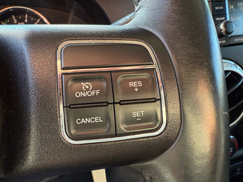Used 2016 Jeep Wrangler Unlimited Sahara image 19