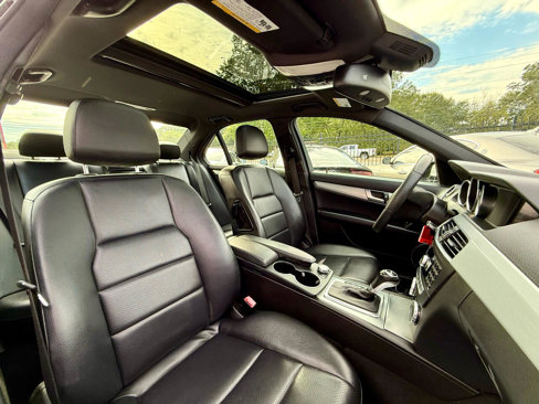Used 2014 Mercedes-Benz C 250 Sedan image 19