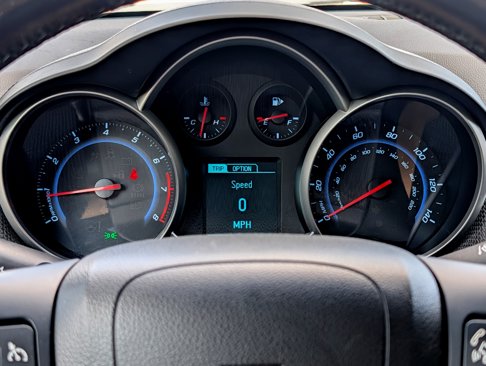 Used 2015 Chevrolet Cruze LT image 19