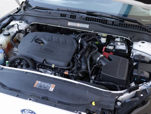 Used 2018 Ford Fusion SE w/ Equipment Group 201A image 29