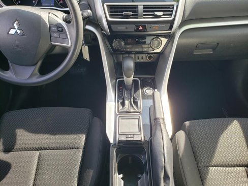 Used 2019 Mitsubishi Eclipse Cross LE image 21