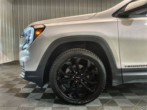 Used 2022 GMC Terrain SLE w/ Driver Convenience Package image 31