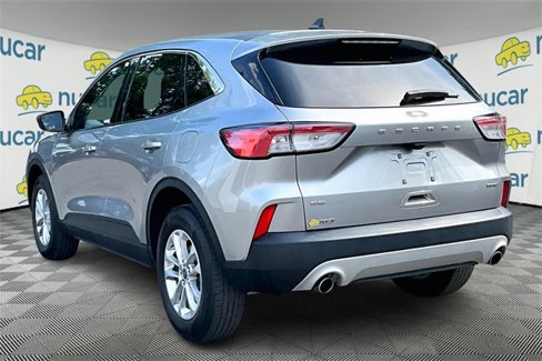 Used 2022 Ford Escape SE w/ Convenience Package image 2