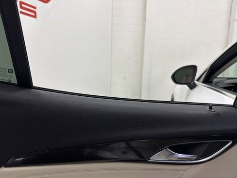 Used 2021 Buick Envision Essence image 50