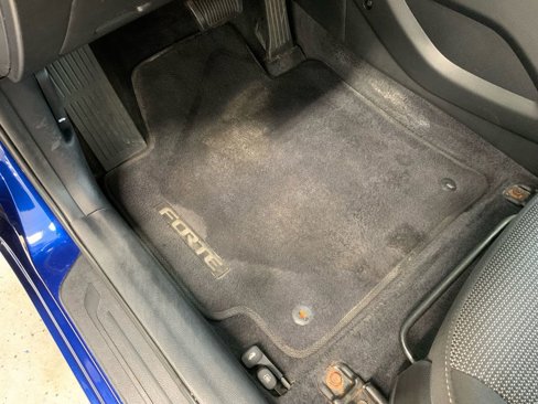 Used 2018 Kia Forte LX w/ LX Rear Camera Package image 16