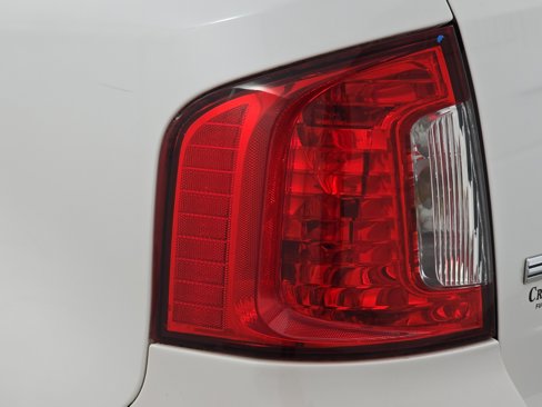 Used 2013 Ford Edge SEL image 33
