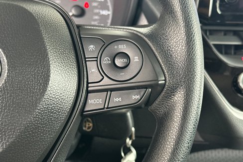 Used 2024 Toyota Corolla LE image 30