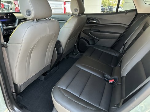 Used 2024 Chevrolet Trax ACTIV w/ Driver Confidence Package image 15