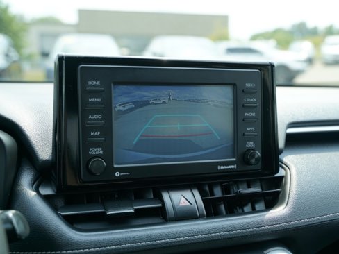 Used 2021 Toyota RAV4 XLE image 15