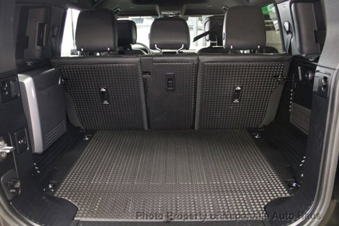 Used 2023 Land Rover Defender 110 Carpathian Edition image 40