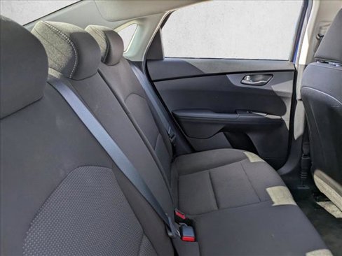Used 2021 Kia Forte LXS image 18