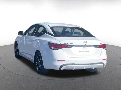 Used 2024 Nissan Sentra SV image 10