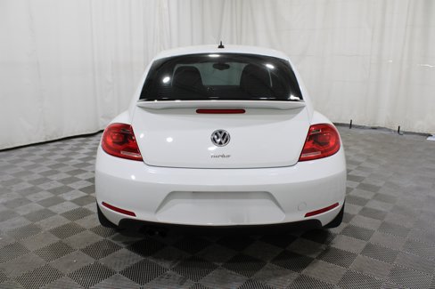 Used 2016 Volkswagen Beetle 1.8T S image 28