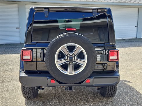 Used 2021 Jeep Wrangler Unlimited Sahara w/ Dual Top Group image 6