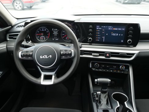 Used 2023 Kia K5 LXS image 19