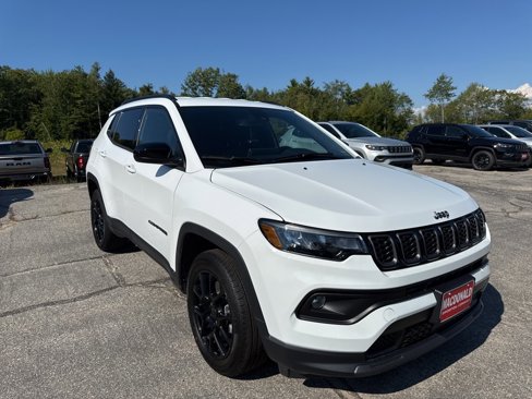 New 2025 Jeep Compass Latitude w/ Convenience Group image 7