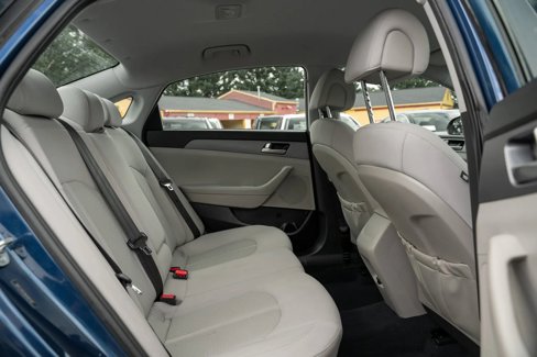 Used 2017 Hyundai Sonata SE image 10