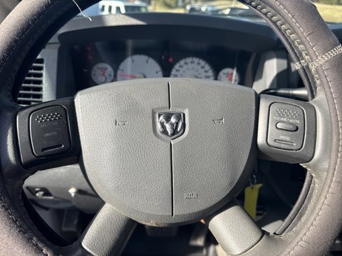 Used 2006 Dodge Ram 3500 Truck SLT image 10