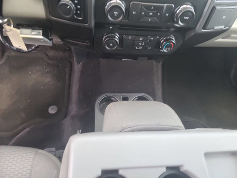 Used 2017 Ford F150 XLT image 16