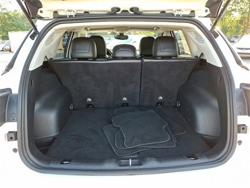 Used 2018 Jeep Compass Latitude w/ Popular Equipment Group image 28