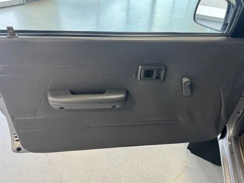 Used 1994 Toyota Pickup DX image 14