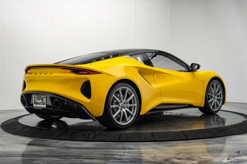 New 2025 Lotus Emira image 17