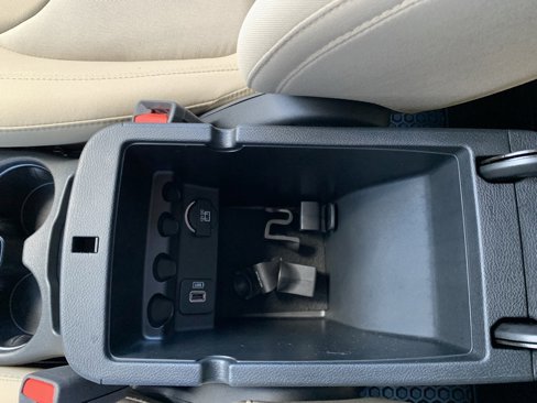 Used 2016 Jeep Cherokee Sport w/ Cold Weather Group image 21