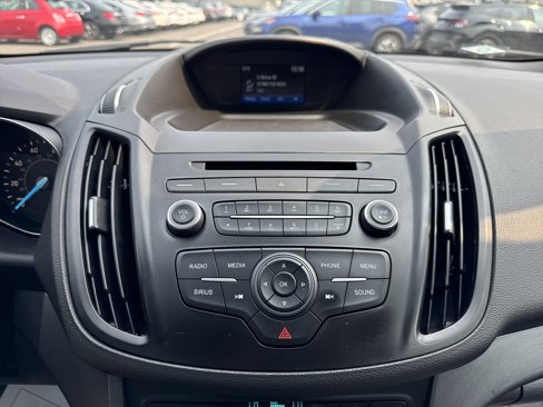 Used 2018 Ford Escape SE image 19