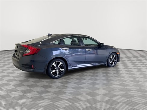 Used 2018 Honda Civic Touring image 12