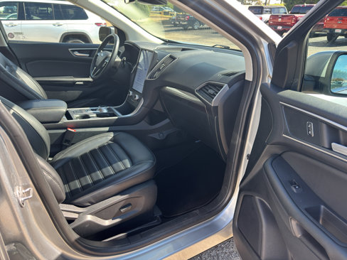 Used 2024 Ford Edge SEL image 25