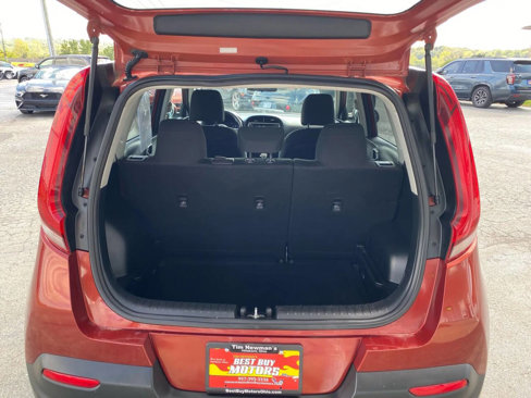 Used 2020 Kia Soul LX image 23
