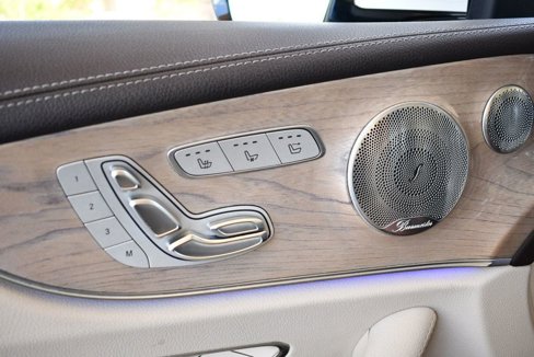 Used 2018 Mercedes-Benz E 400 4MATIC Cabriolet image 12