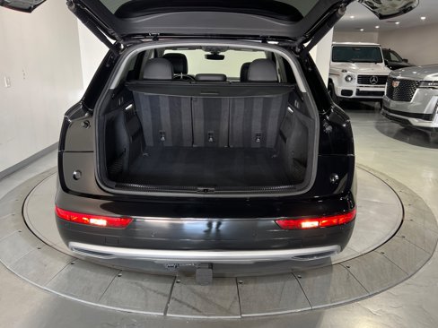 Used 2018 Audi Q5 Prestige w/ Prestige Package image 11