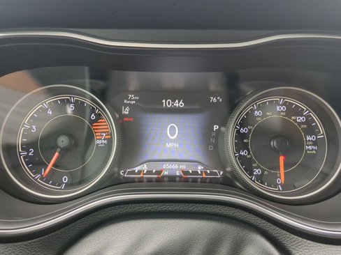 Used 2019 Jeep Cherokee Limited w/ Luxury Group image 27