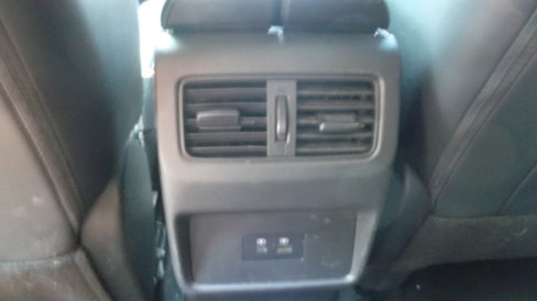 Used 2023 Nissan Rogue SV w/ SV Premium B Package image 17