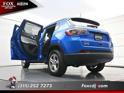 Used 2023 Jeep Compass Latitude w/ Convenience Group image 35
