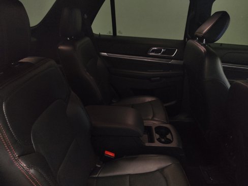 Used 2018 Ford Explorer Sport w/ Equipment Group 401A image 19