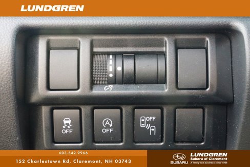 Used 2022 Subaru Crosstrek 2.0i Premium w/ Moonroof Package image 26