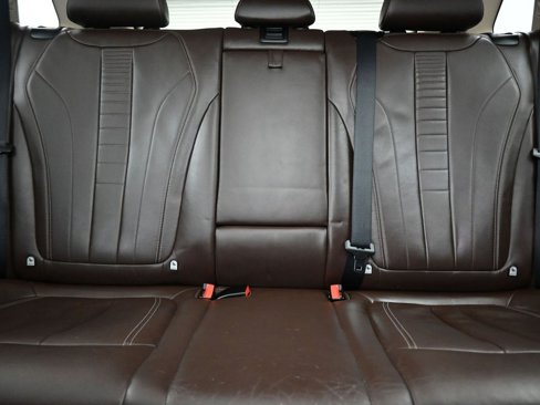 Used 2015 BMW X5 xDrive35d image 29
