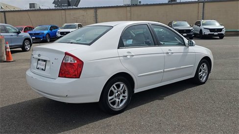 Used 2004 Kia Spectra Sedan image 8