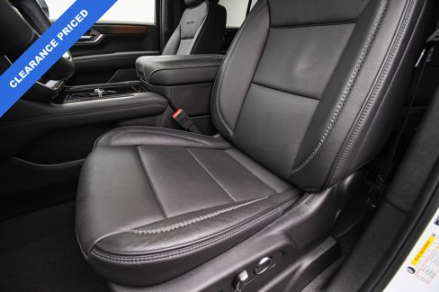 Used 2025 GMC Yukon Denali image 57