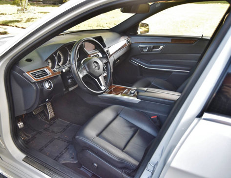 Used 2016 Mercedes-Benz E 350 4MATIC Sedan image 26